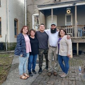 Meet your Posher, Joshua